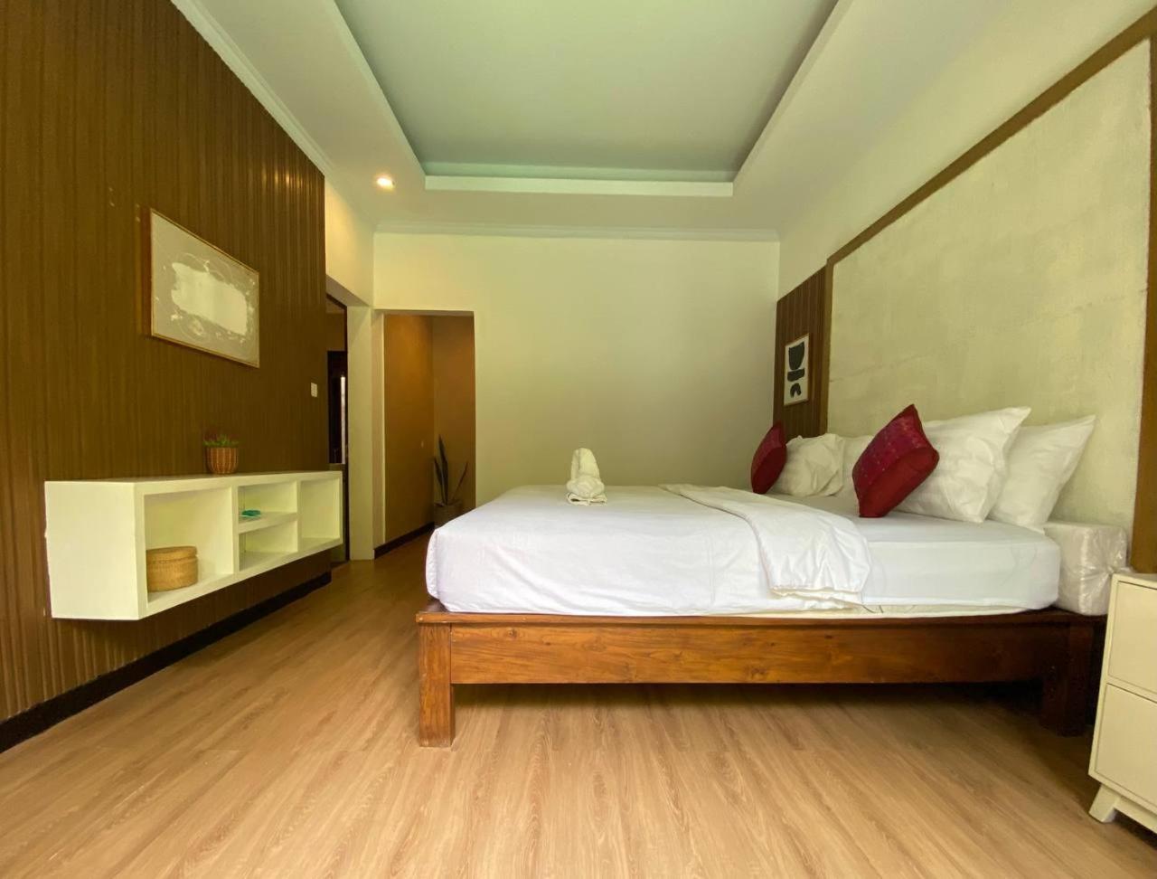 Villa Mayu Dedaries Seminyak  Exterior photo