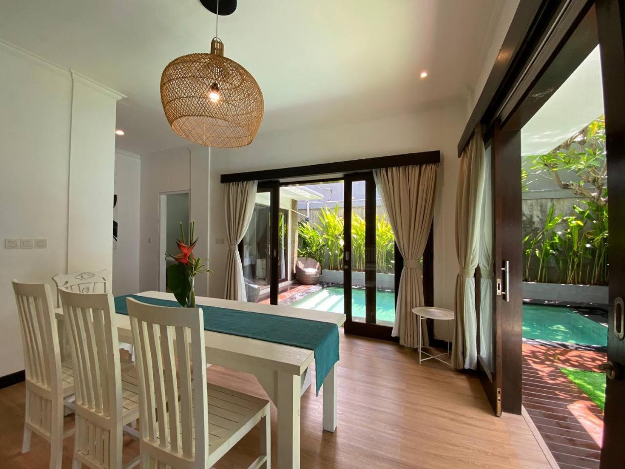Villa Mayu Dedaries Seminyak  Exterior photo